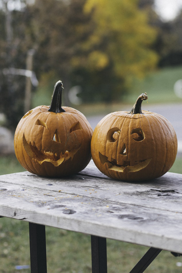 3 ideas fáciles para decorar tu jardín en Halloween
