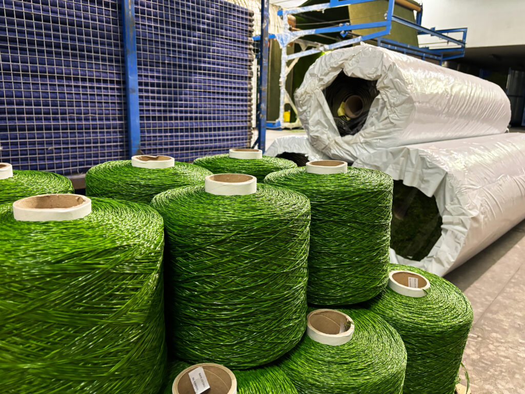 Watch the artificial turf creation process