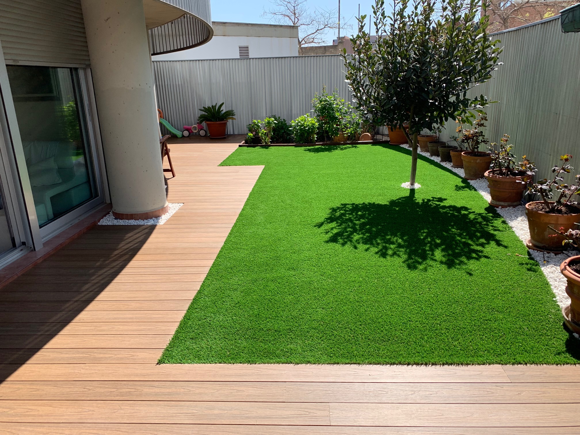 Albergrass cesped artificial para patio
